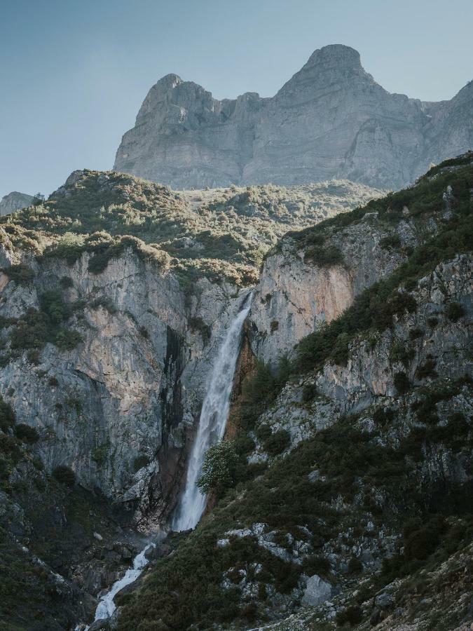 Etheres Tzoumerkon Mountain Resort Katarráktis Exteriör bild